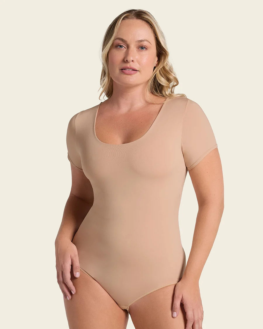 Liekninantys "body" tipo marškinėliai su rankovytėmis