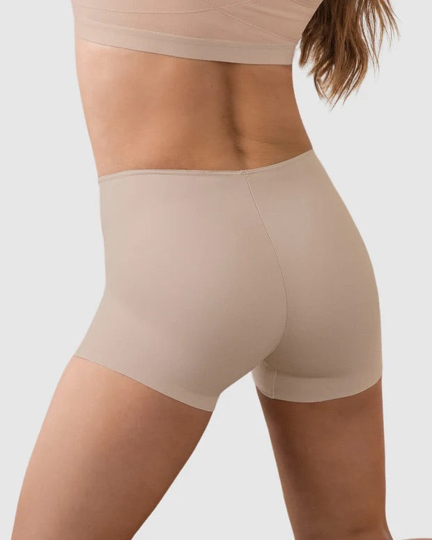 Lazerinio kiprimo kelnaitės