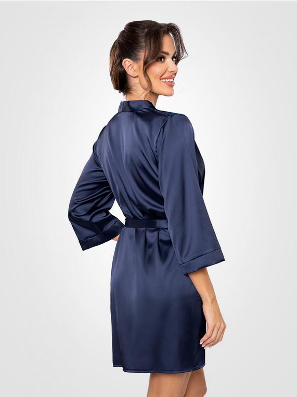 Chalatas su nėrinukais