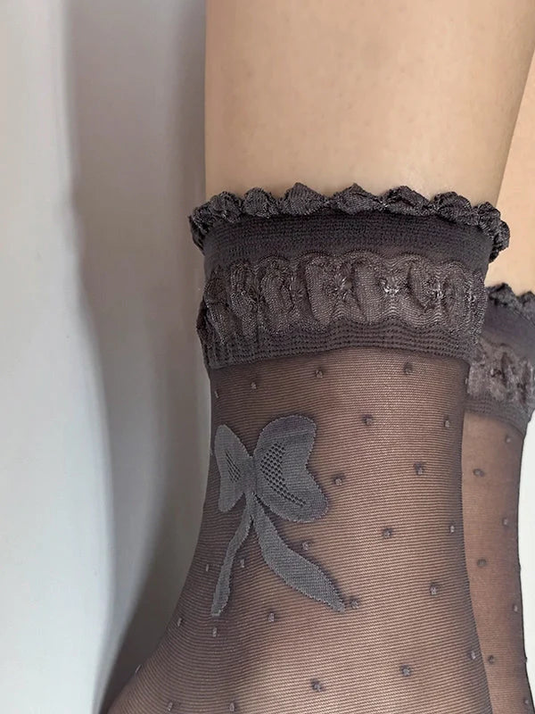 Opaque, thick tights